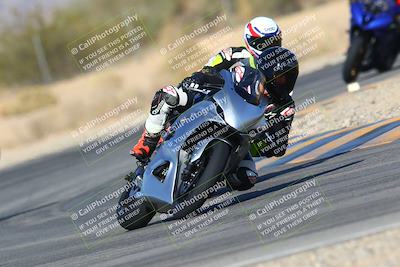 media/Jan-14-2024-SoCal Trackdays (Sun) [[2e55ec21a6]]/Turn 6 (125pm)/